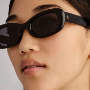 Aire Calisto Black Oval Sunglasses